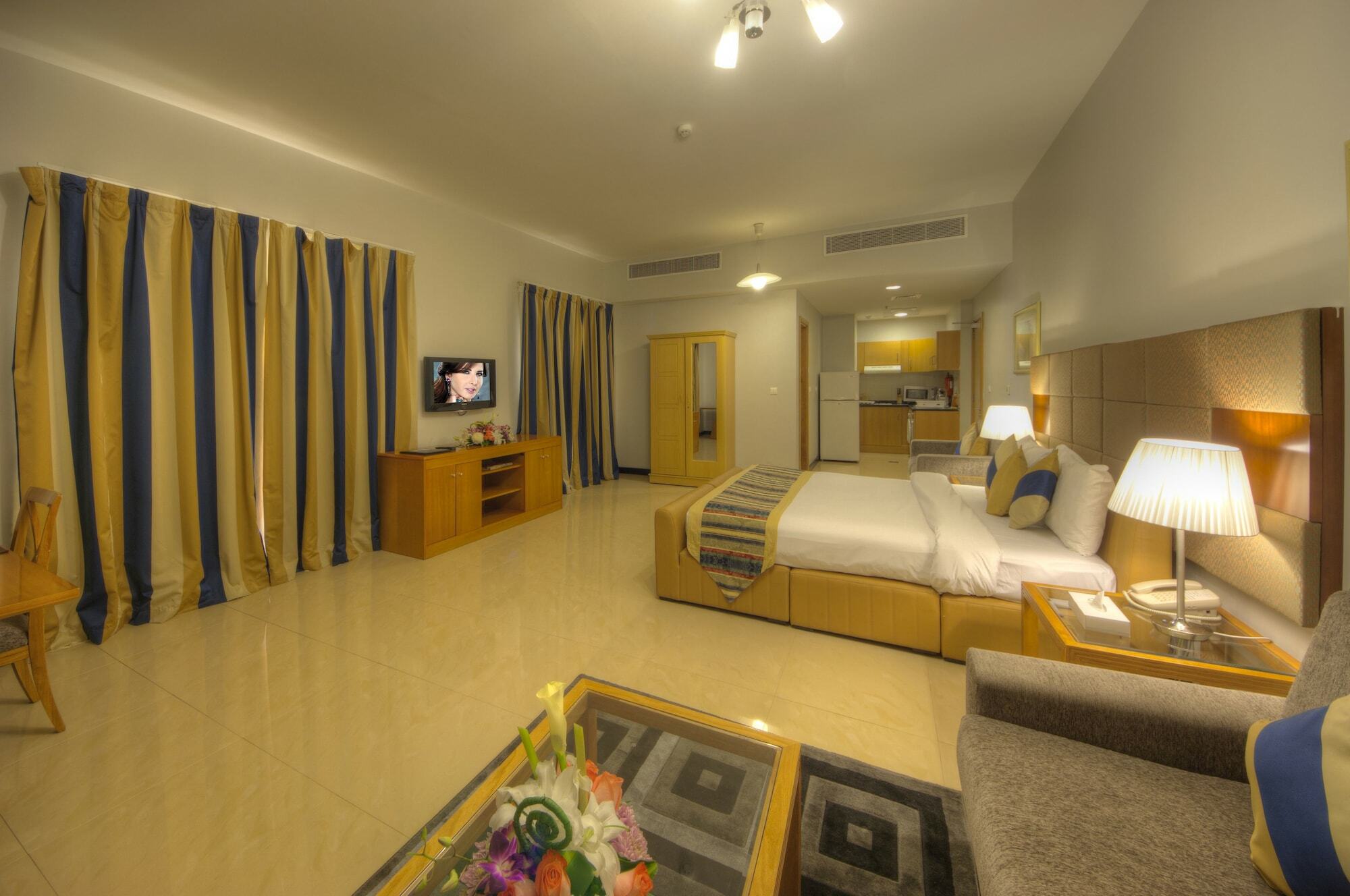 Grand Square Stay Hotel Apartments Dubái Exterior foto